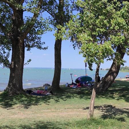 Onebeach Apartman 시오포크 외부 사진